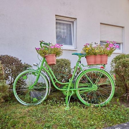 Mona - Idyllisches Oertchen Apartman Buchen  Kültér fotó